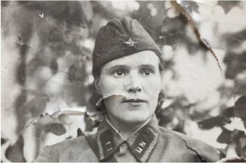 Цепенникова Е.С. врач.jpg
